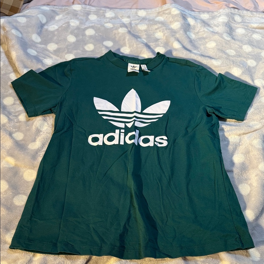 Adidas top